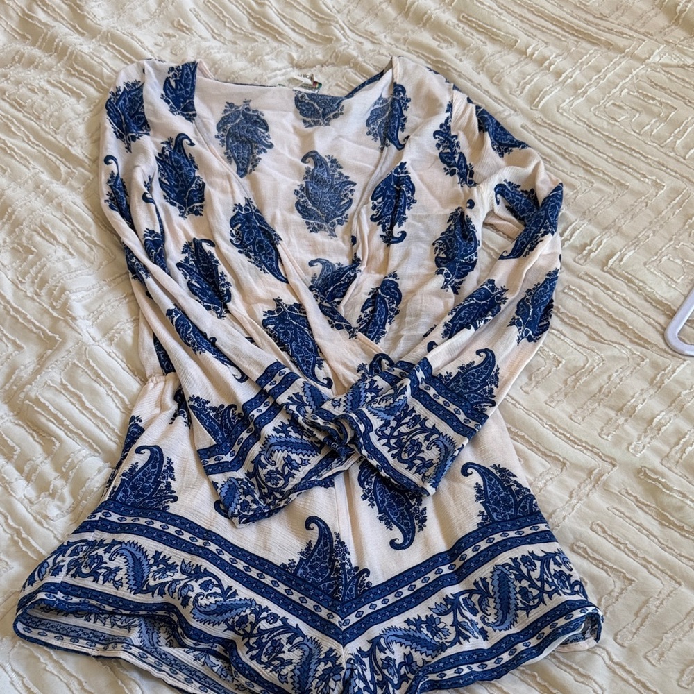 Mimi Chica Blue and Cream Paisley Romper